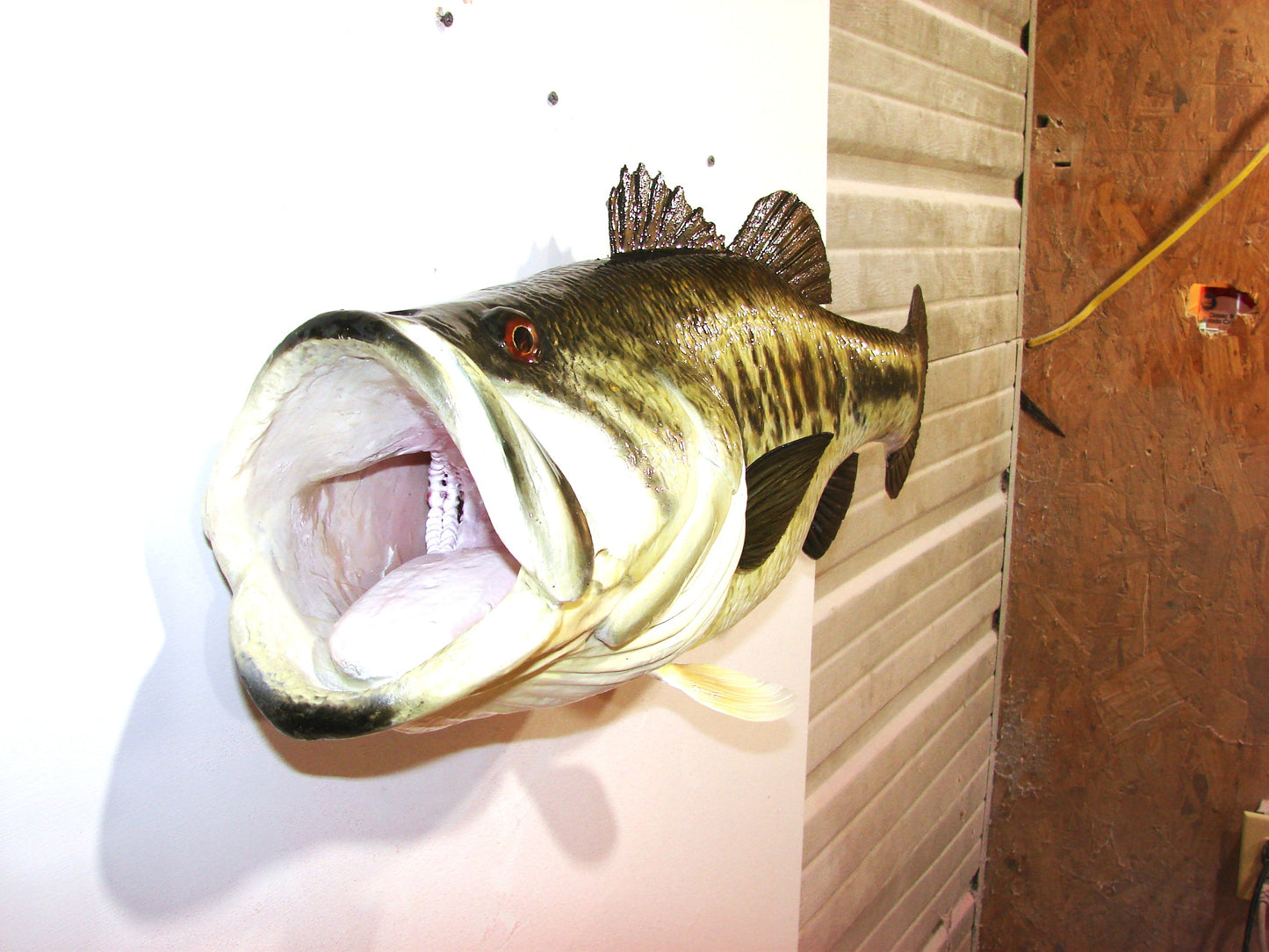 28" Largemouth Bass FREE SHIPPING