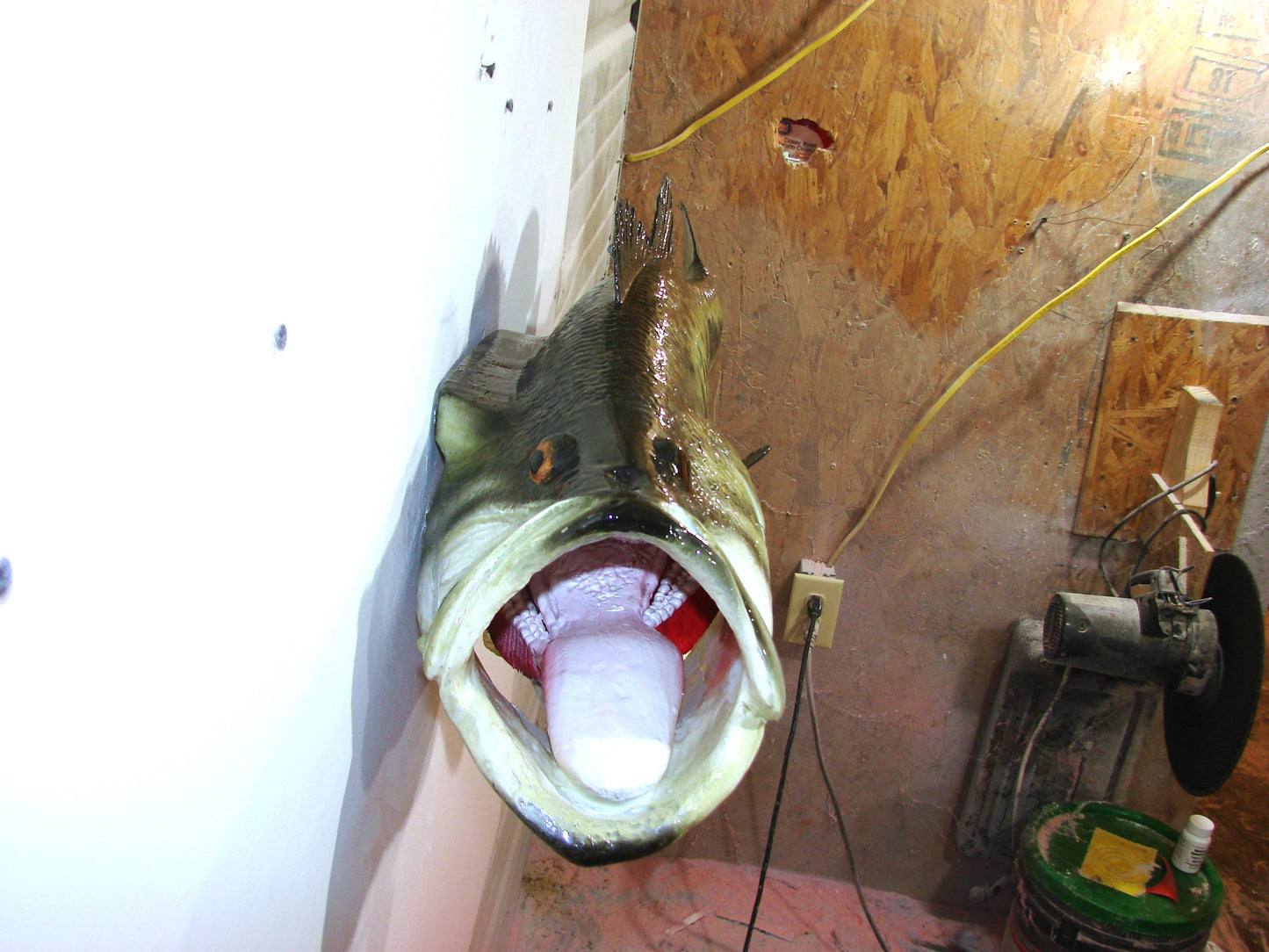 28" Largemouth Bass FREE SHIPPING