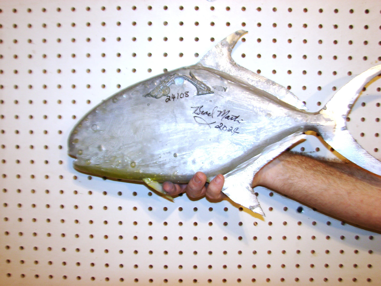 20" Florida Pompano FREE SHIPPING