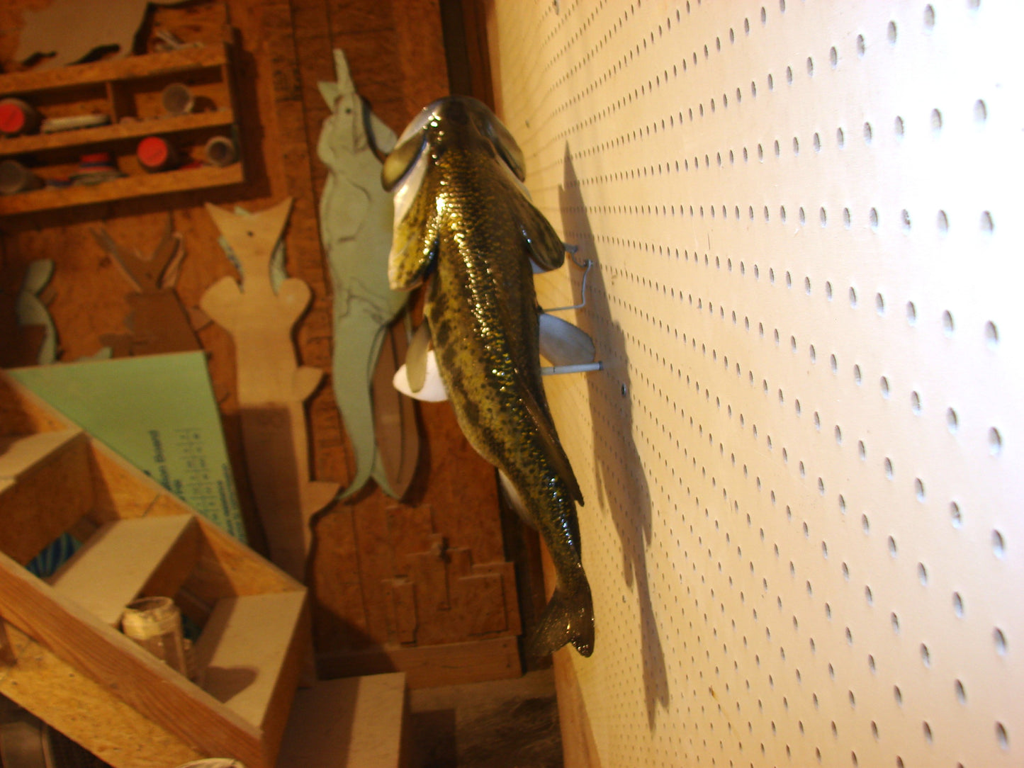 23" Largemouth Bass FREE SHIPPING